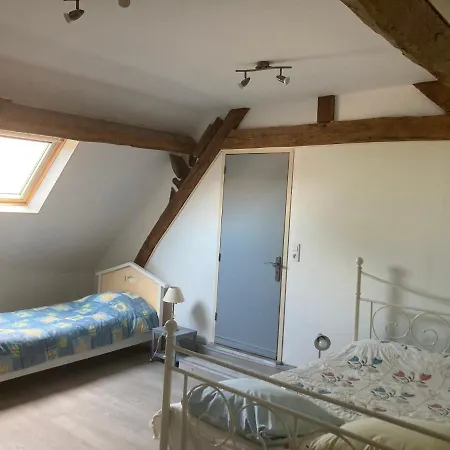 Le Calme A La Campagne Besson